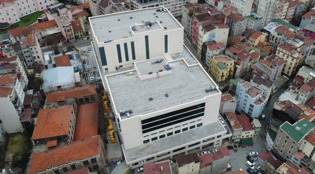 Yeniden inşa edilen Taksim İlk Yardım Hastanesi inşaatında sona gelindi